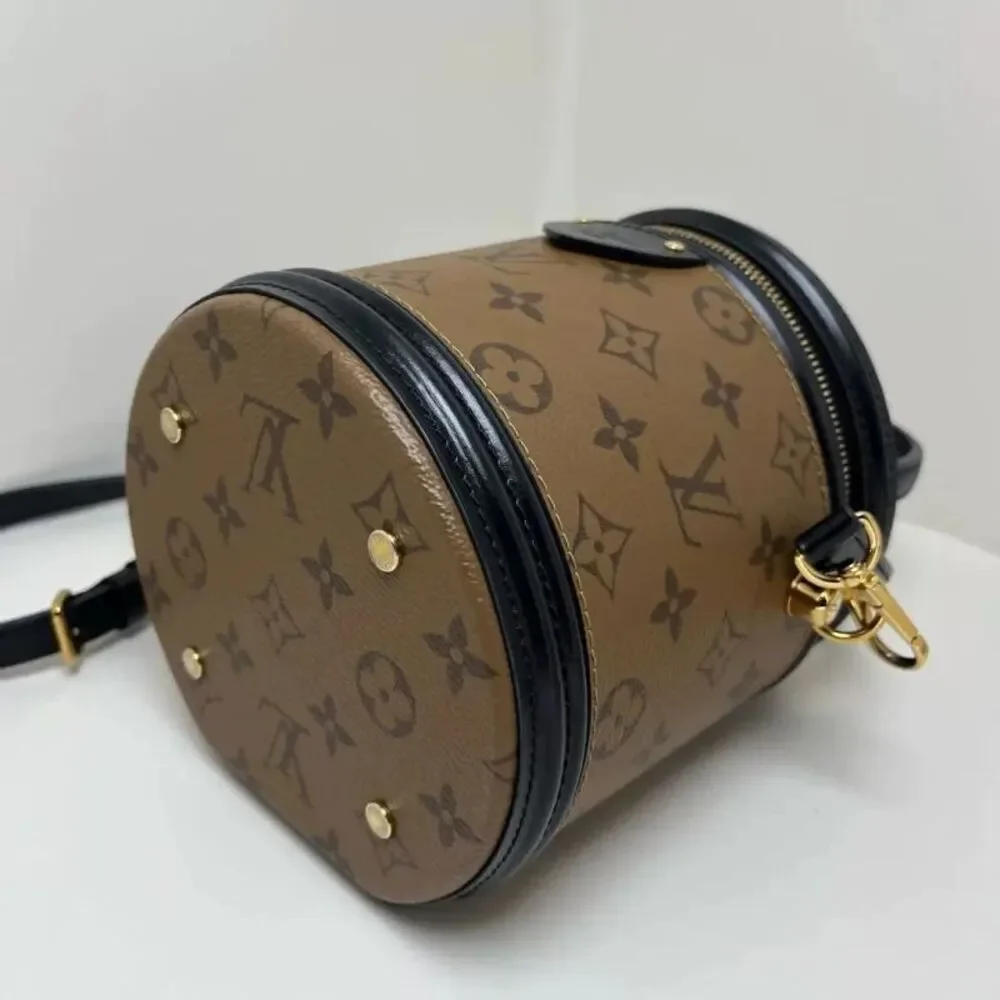 Louis Vuitton Women Pre-Loved Bag Very Good Condition